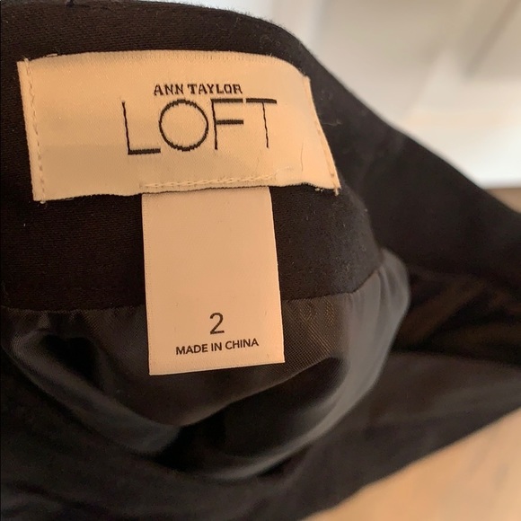 EUC Loft pleated black skirt, sz 2 - Picture 4 of 4